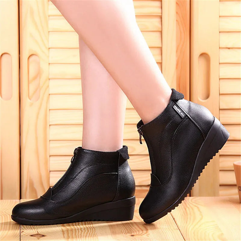 Bota de Couro Cano Curto Marie