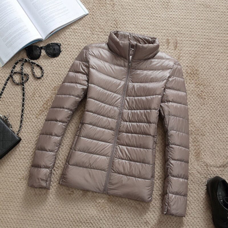 Jaqueta Feminina Ultra Ligth Down FEMININO - VESTUÁRIO - JAQUETA PUFFER Dm Stores Caqui PP