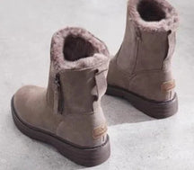 Bota Feminina Cano Curto em Camurça com Forro Solado Confortável – (Promoção de Inverno 2026)